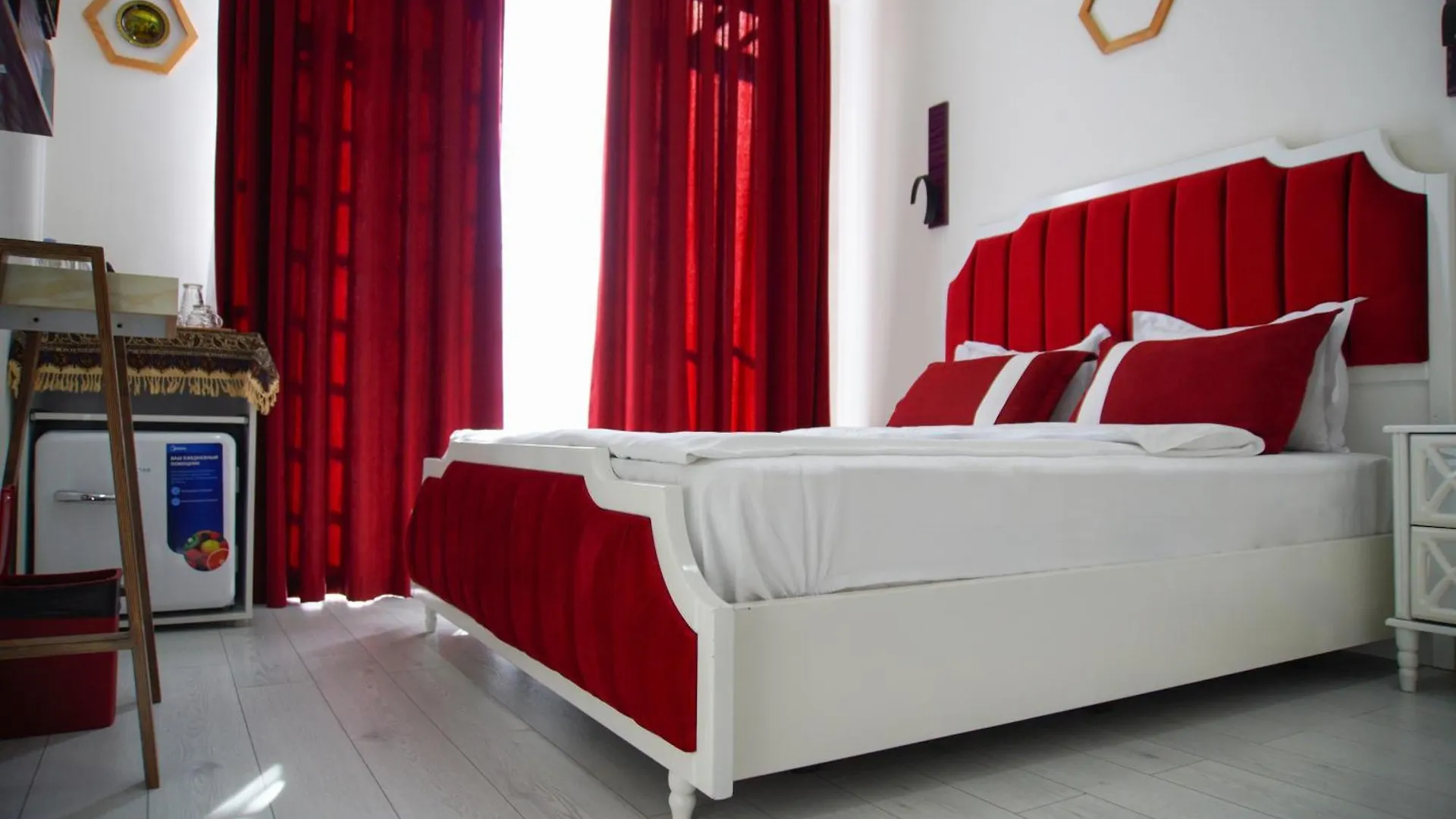 Luxin Hotell Tbilisi