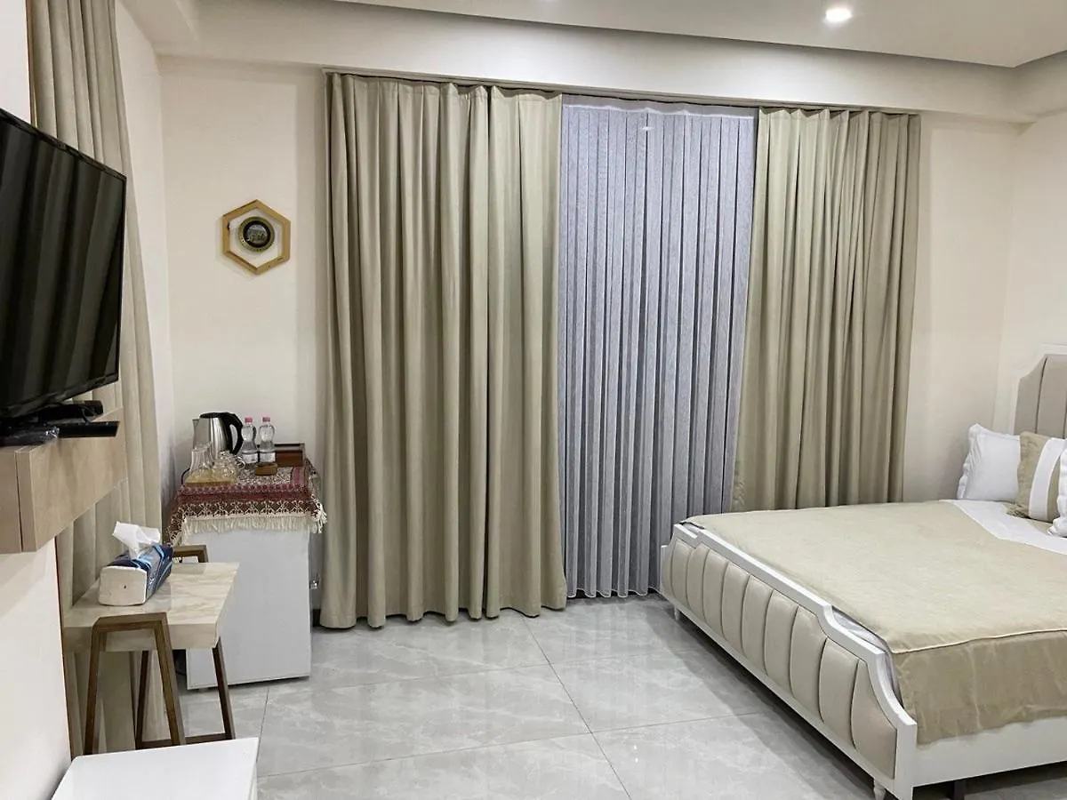 Luxin Hotel Tbilisi
