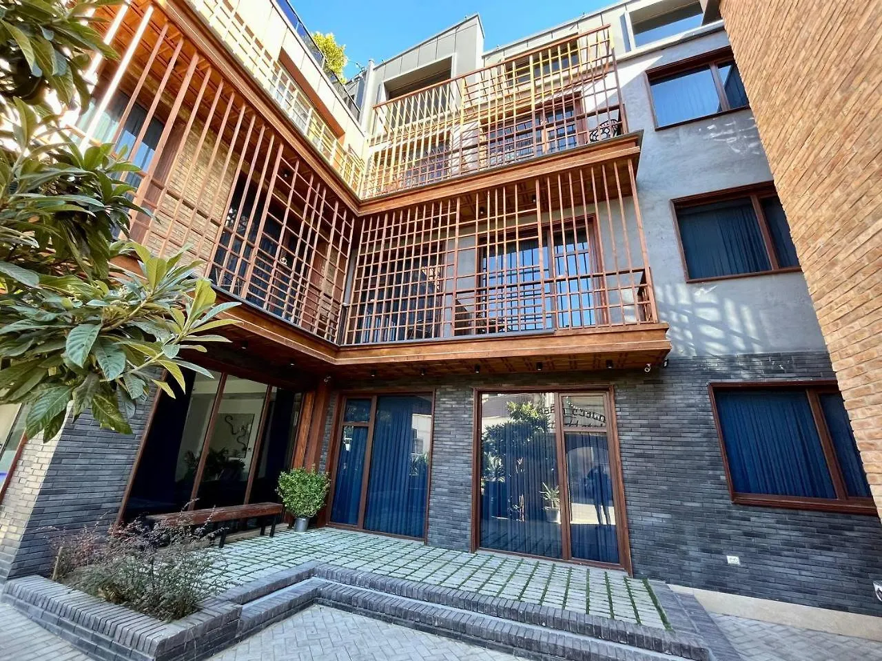 Luxin Hotel Tbilisi 4*,  Georgia