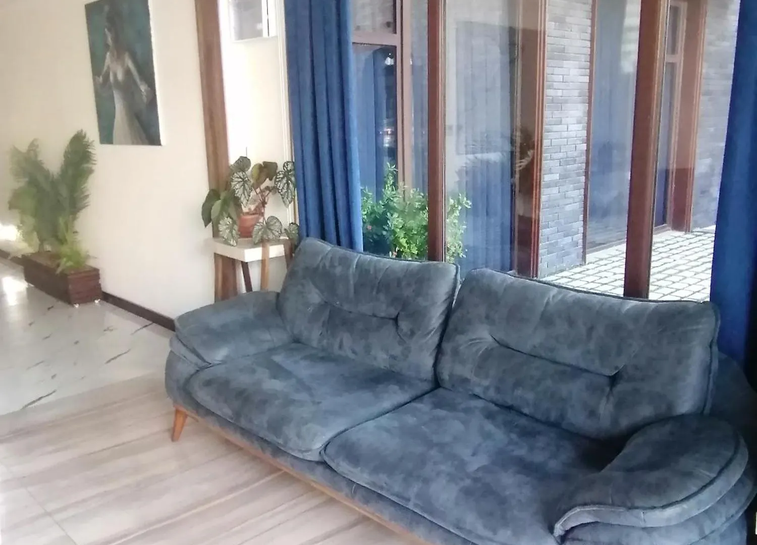 Luxin Hotel Tbilisi