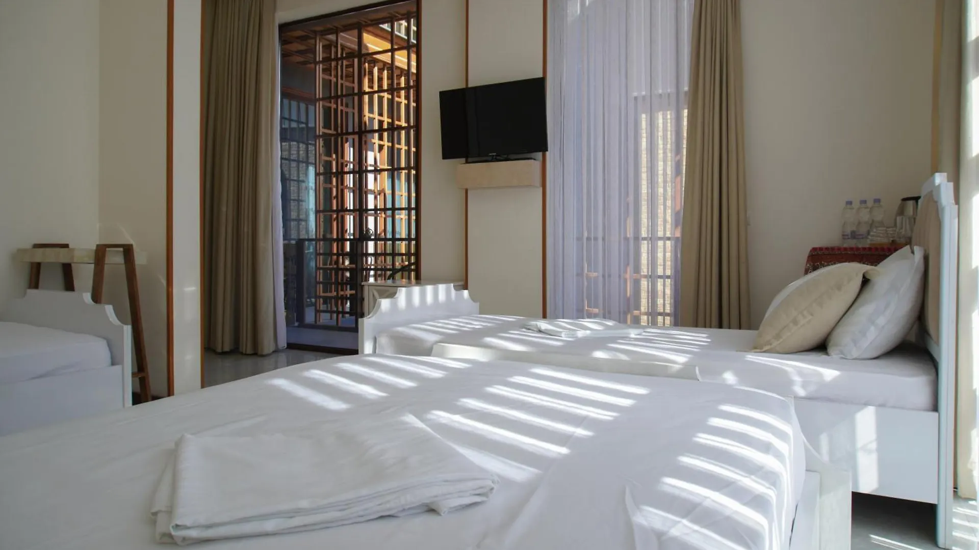 Luxin Hotel Tbilisi 4*,  Georgia